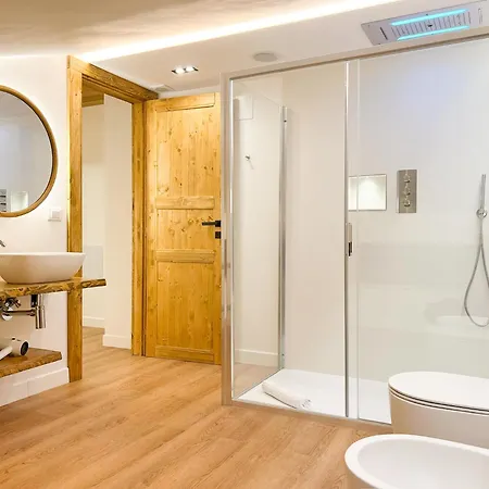 ベッド・アンド・ブレックファスト Wolf House 3*