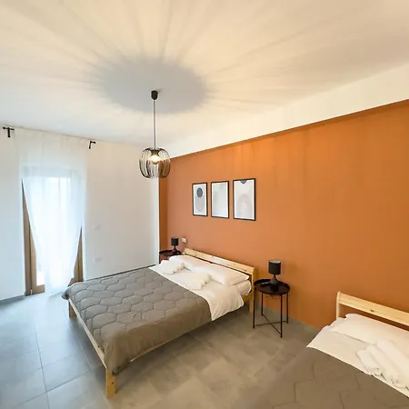 Wolf House 3*