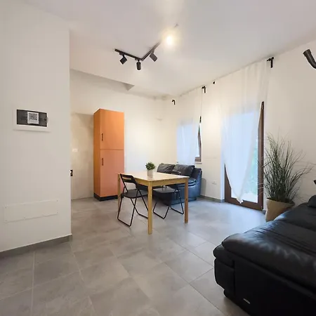 Nocleg ze śniadaniem Wolf House 3*