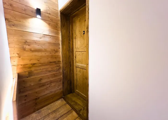 فندق مبيت وإفطار Wolf House 3*