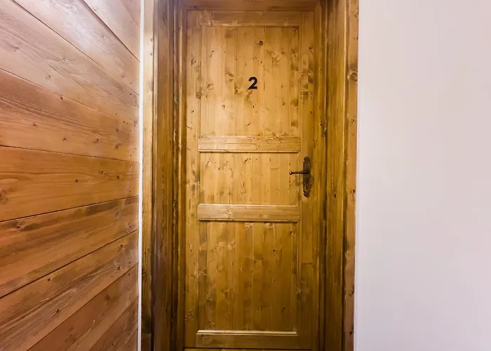 فندق مبيت وإفطار Wolf House كوبيتو