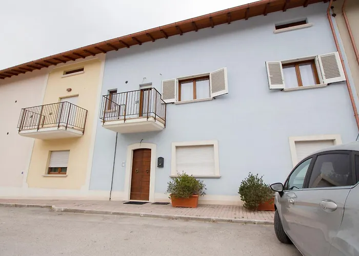 Wolf House Bed & Breakfast