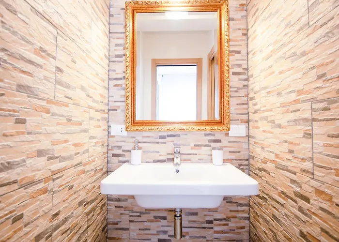 Wolf House فندق مبيت وإفطار كوبيتو