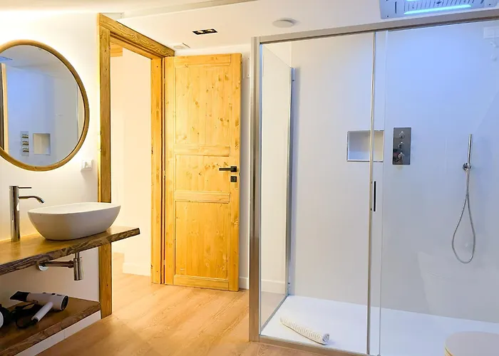 Wolf House 3* Coppito