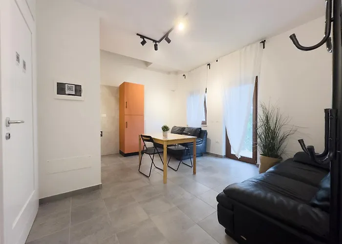 Bed & Breakfast Wolf House 3*